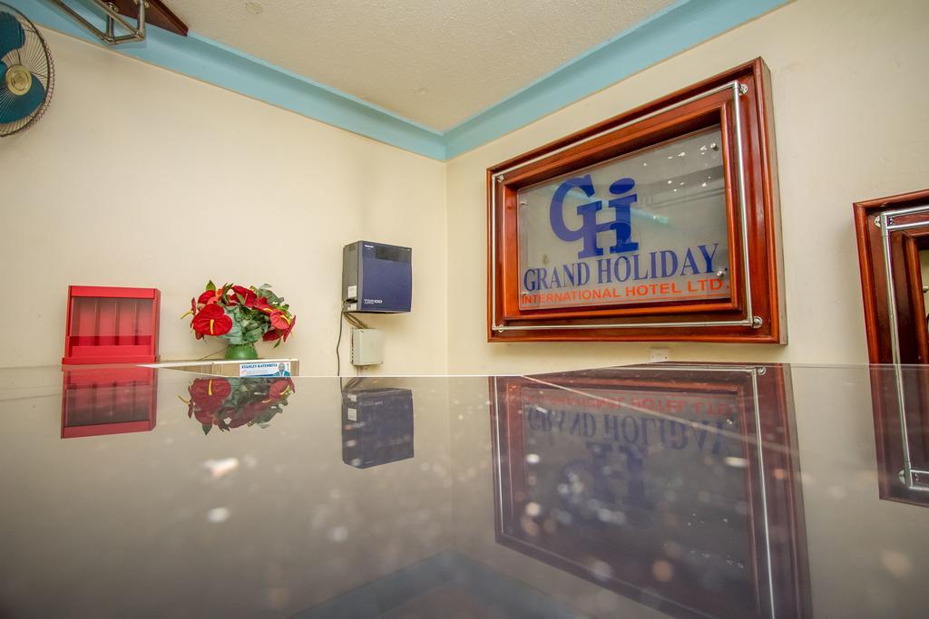 Grand Holiday International Hotel Mbarara Eksteriør bilde